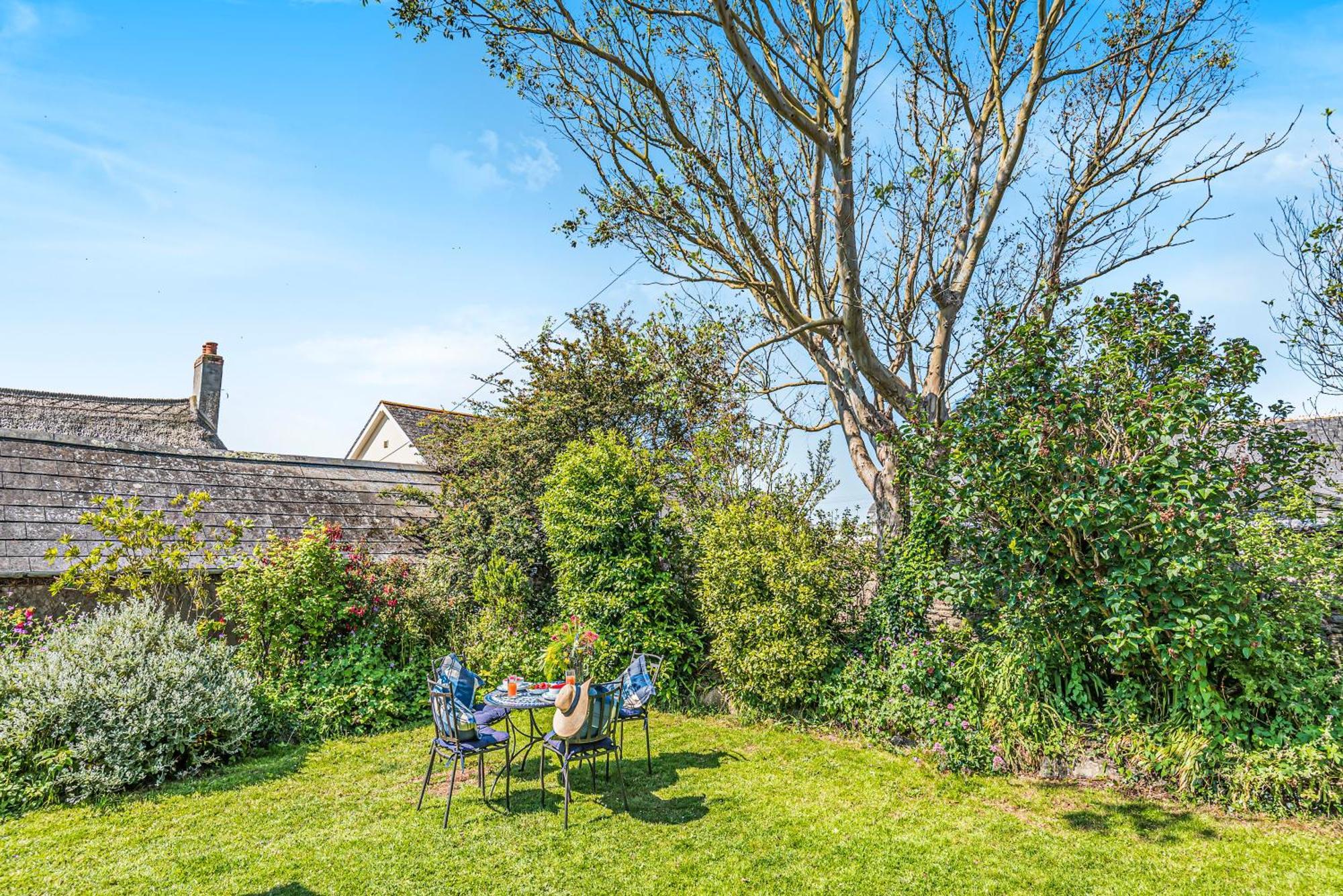 The Secret Garden Villa Malborough ภายนอก รูปภาพ